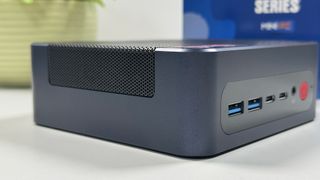 Mini PC BOSGAME Ryzen 7 7480HS 32GB RAM 1TB