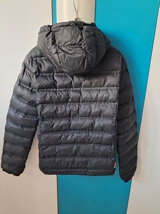 Piumino Invicta nero 16 anni