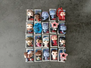 Stranger Things Kinder Joy Figuras