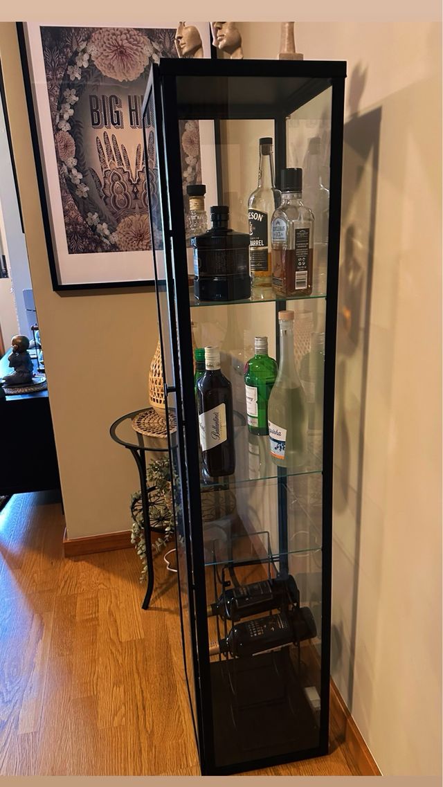 Móvel Bar / Cantinho Bebidas Porta-Vinhos