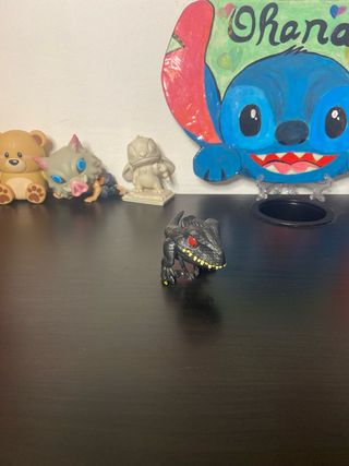 Mini action figure Indoraptor