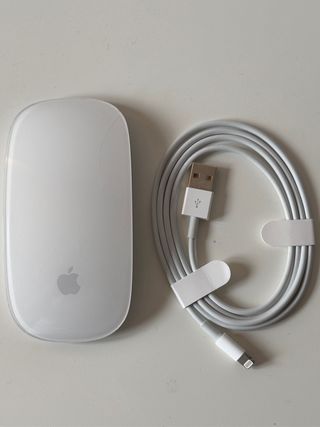 Apple Magic Mouse 2 A1657 Blanca