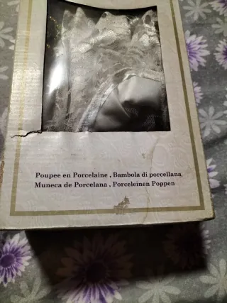 Bambola Principessa in Porcellana