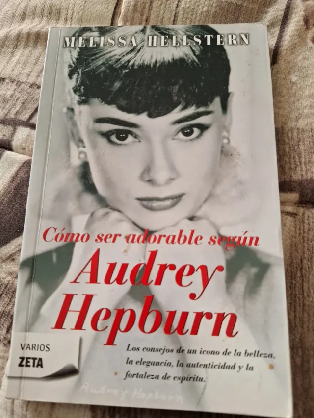 Cómo ser adorable según Audrey Hepburn (Spanish...