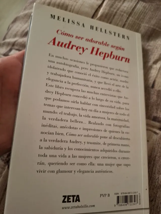 Cómo ser adorable según Audrey Hepburn (Spanish...