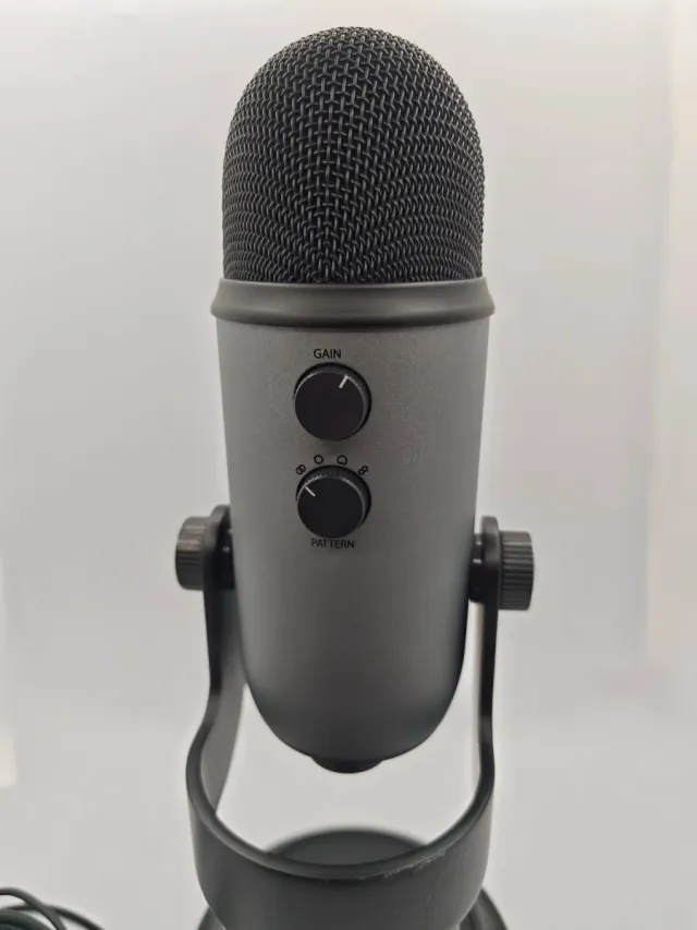 Micrófono Blue Yeti Gris Logitech