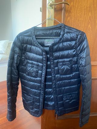 Chaqueta Benetton Plumas Fino Negra
