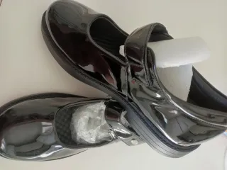 Zapatos charol negros