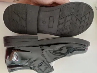 Zapatos charol negros