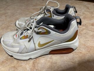 Zapatillas Nike Air Max 200 Blancas Doradas