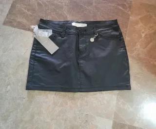 Falda polipiel negra Talla M