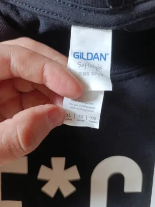 Camiseta F*ck con gráfico de pastel