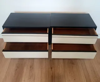 MESILLAS RETRO.