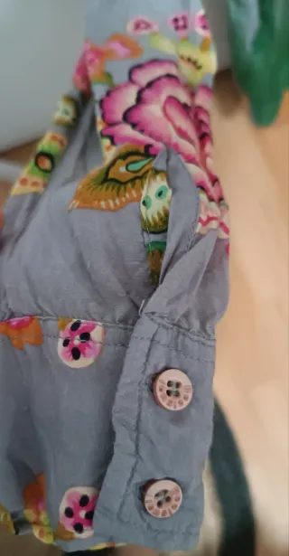 Blusa Desigual Estampada Pájaros y Flores