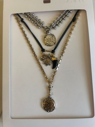 Collar triple monedas Zara