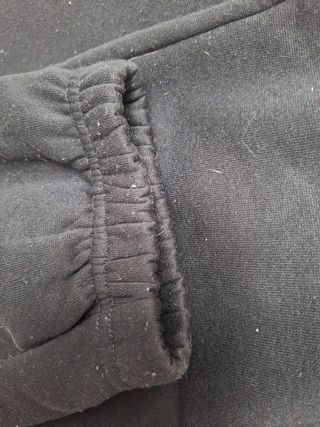 Pantalones de chándal negros con estampado