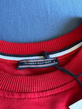 Felpa Tommy Hilfiger Rossa S nuova con cartellino