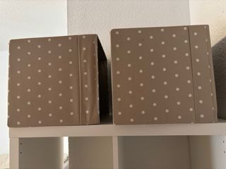 Estantería blanca modular