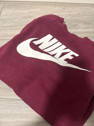 Sudadera Nike Roja