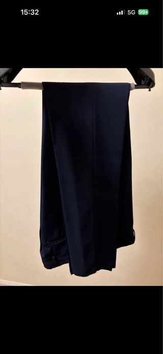 Abito elegante uomo blu nuovo