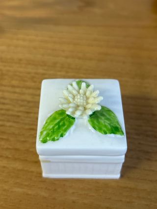 Cajita joyero porcelana
