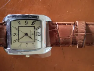 Nuovo orologio da uomo Pertegaz