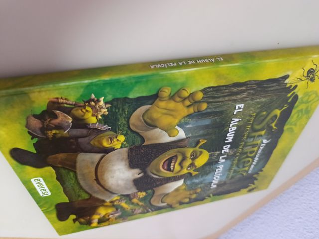 Shrek 4. Felices para siempre. El álbum de la p...