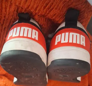 Deportivas Puma Blancas y Negras