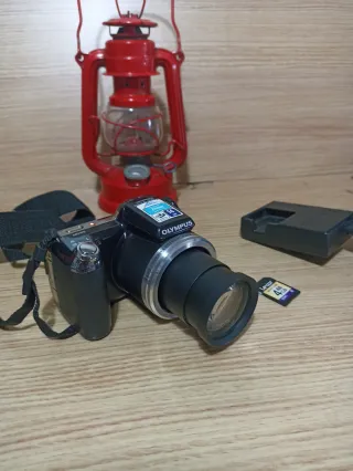 Cámara Olympus SP-810UZ Negra