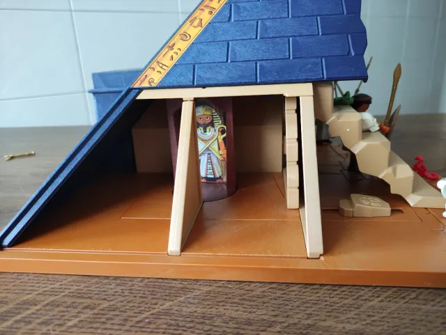 Pirámide Playmobil Egipcia