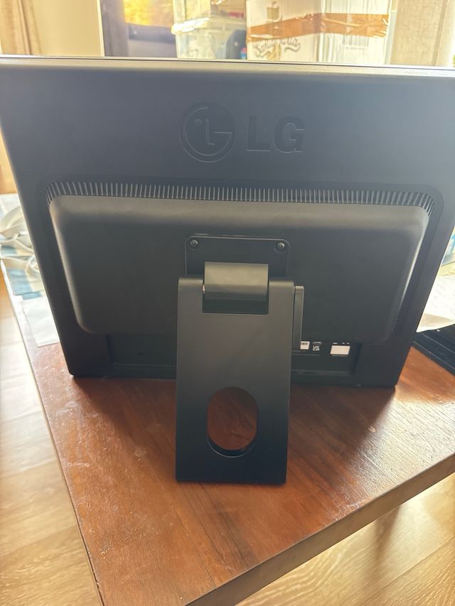 Monitor LG 19MB15T nero