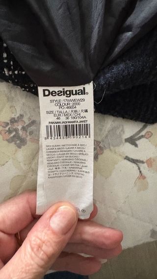 Abrigo Desigual patchwork gris y negro