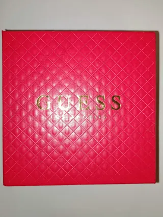 Set Guess Pulsera y Pendientes Corazón Dorado