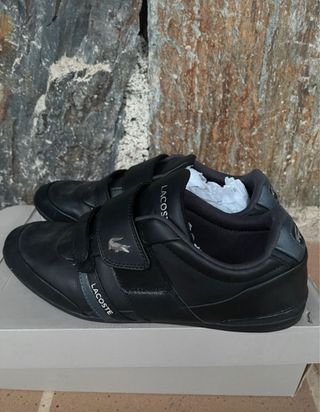 Zapatos Lacoste Negros 
Precio original de 120€