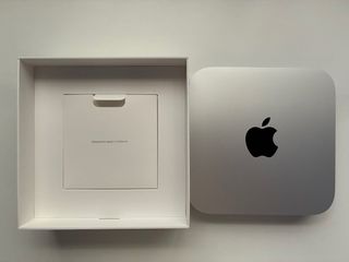 Mac Mini M2 (2023) - ¡Como nuevo!