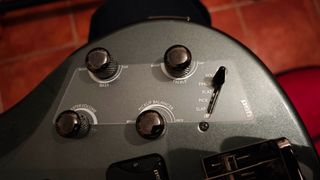 Bajo Eléctrico Yamaha TRBX305 (como nuevo)