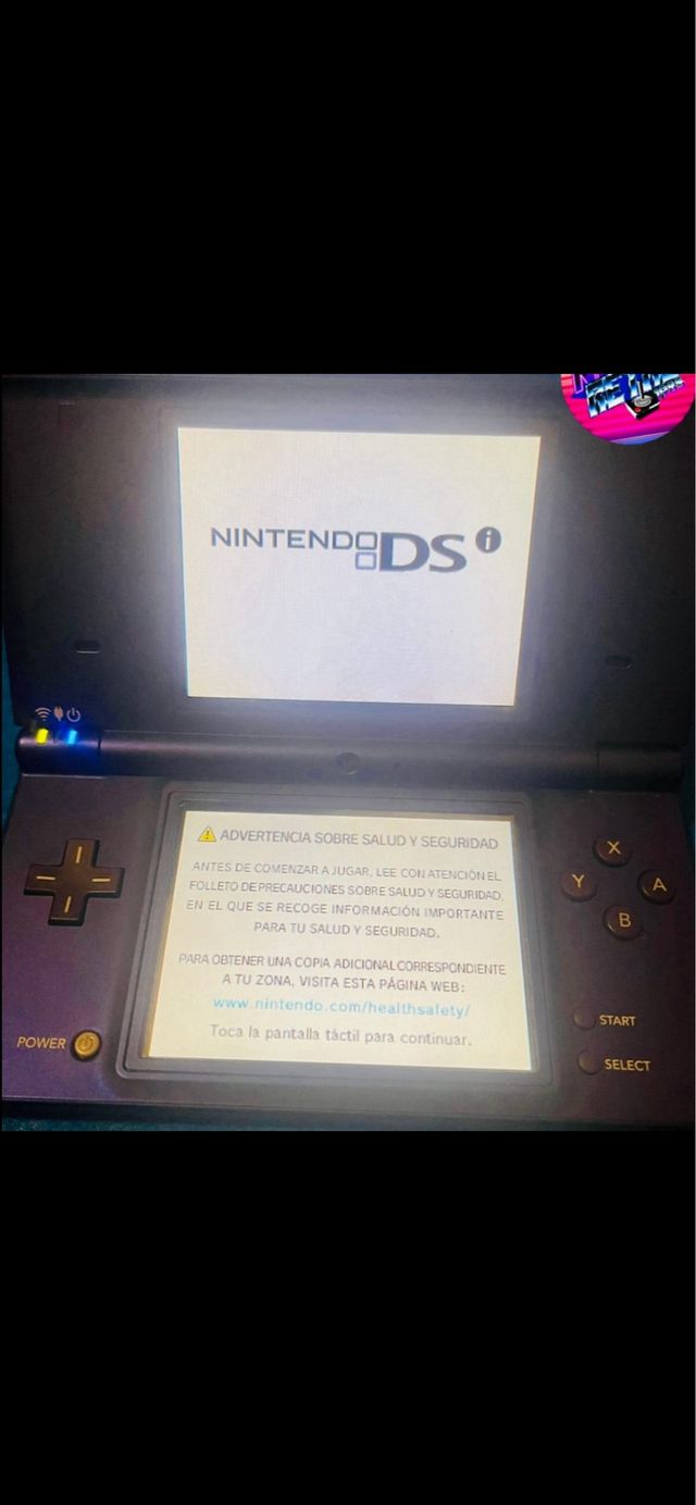 Nintendo DSi azul