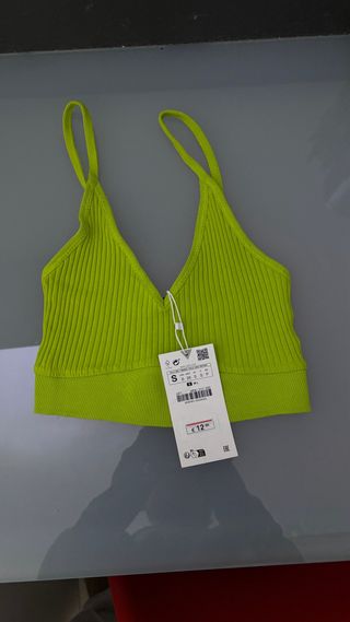 Top Zara verde talla XS
