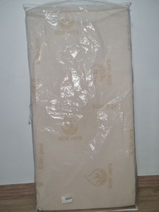 CUNA IKEA, COLCHÓN CUNA, EDREDÓN, COJIN, CHICHONE,