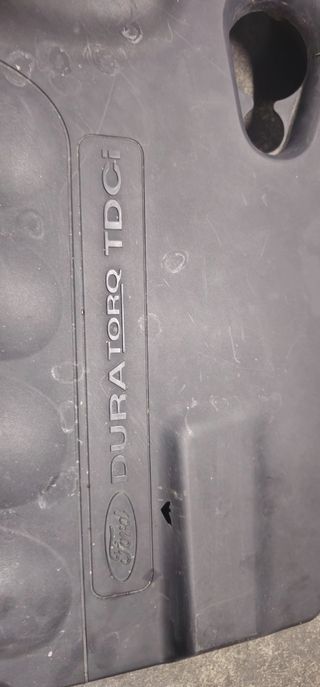 Tapa motor Ford Focus 1.8 TDCi