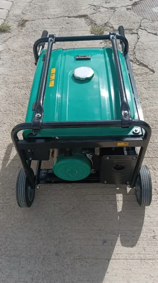 Generador, grupo electrógeno.
