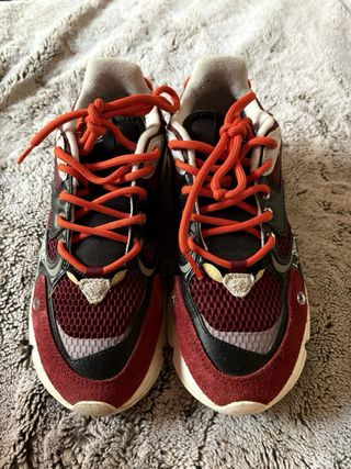 Zapatillas Lacoste L003 Neo Rojas 
Seminuevas