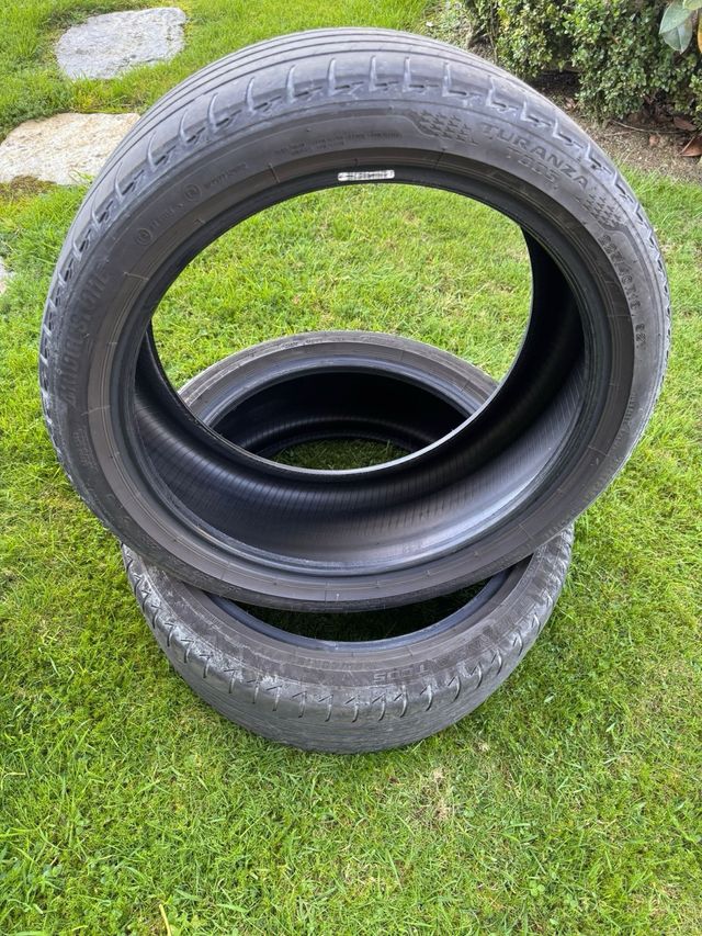 4 Neumáticos 225/40 R18 92Y