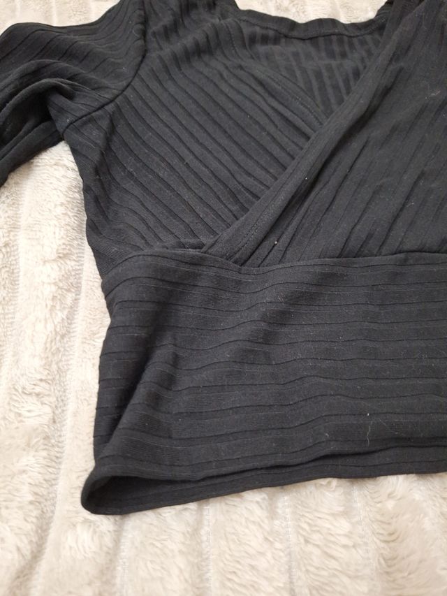 Top crop manga larga