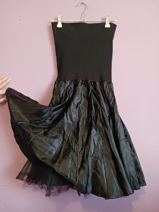 Vestido/falda negro con tul