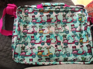 Funda portátil con estampado de scooters