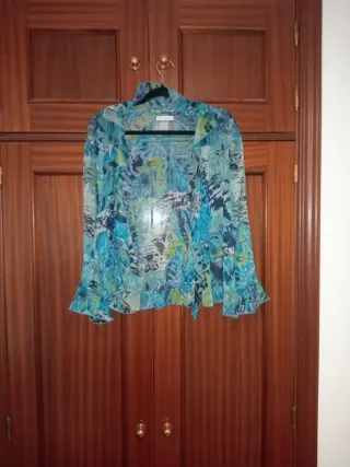 Blusa estampada manga larga