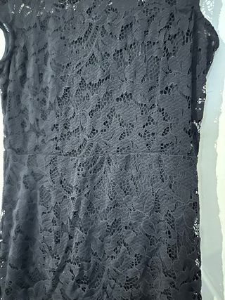 Vestido Zara Basic encaje negro Talla L