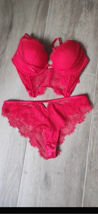 Conjunto lencería encaje rojo