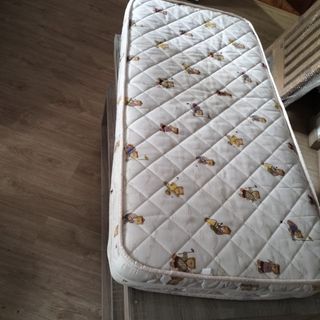 Lote bebé: Cuna, Minicuna y Silla Coche